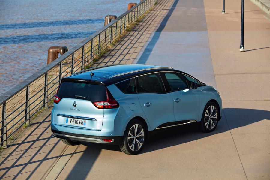  Renault Grand Scenic 2016 года  (фото 20 из 46)